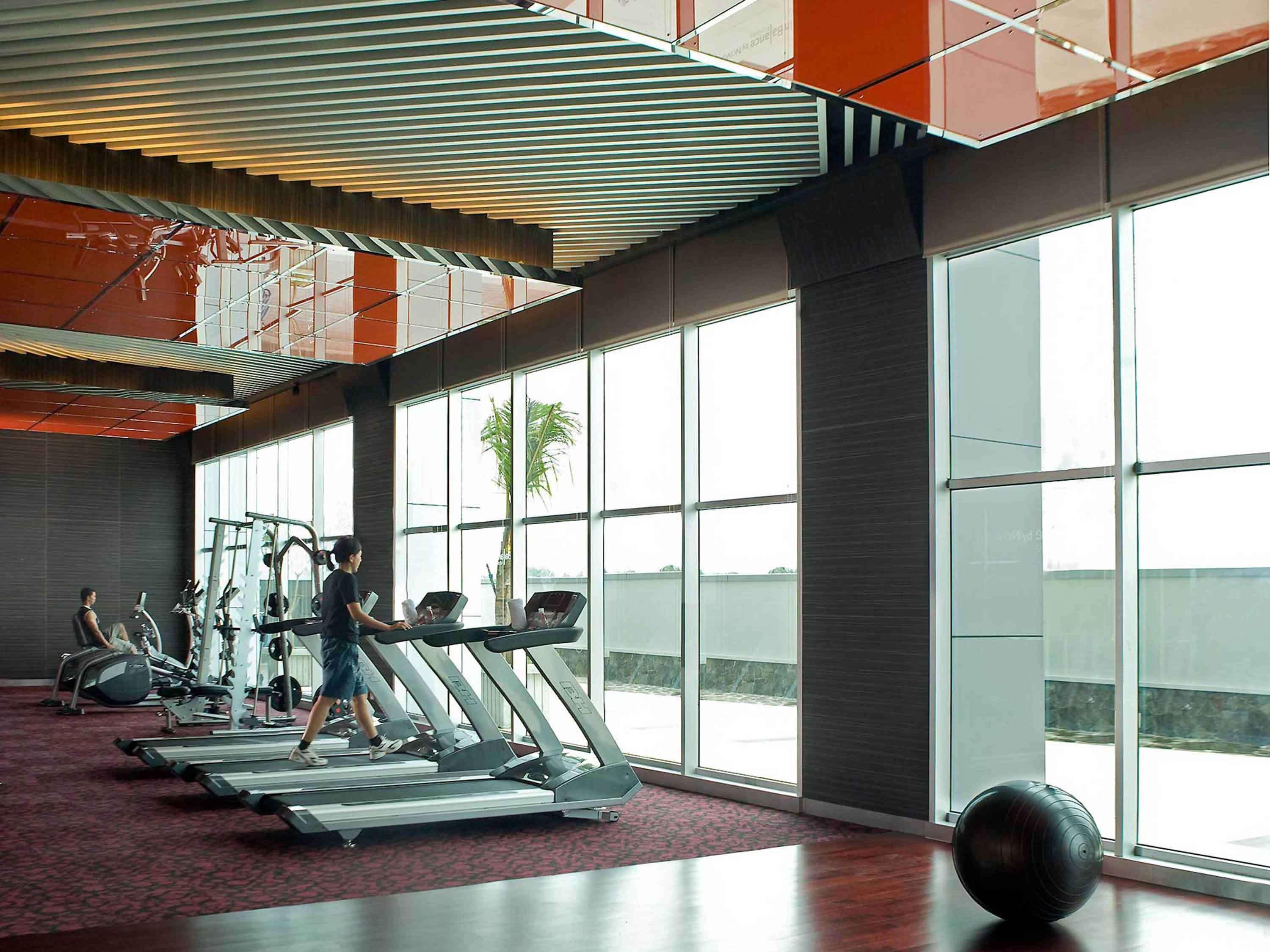 פאנגקאלפינאנג Novotel Bangka Hotel & Convention Center מראה חיצוני תמונה